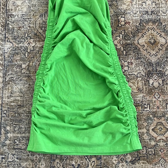 Aritzia Tna Green Tank Dress Small Sleeveless Stretch Ruched - Picture 4 of 7